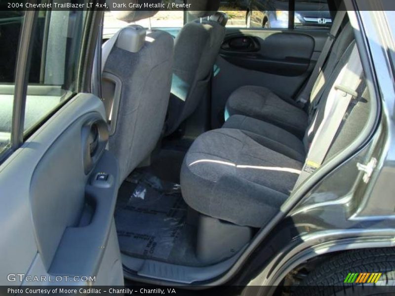 Dark Gray Metallic / Pewter 2004 Chevrolet TrailBlazer LT 4x4