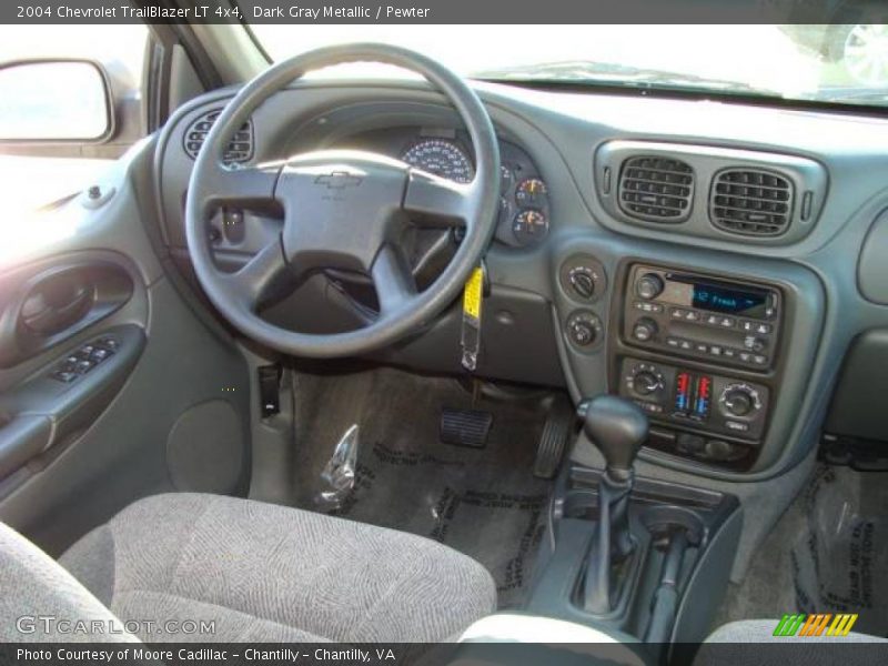 Dark Gray Metallic / Pewter 2004 Chevrolet TrailBlazer LT 4x4