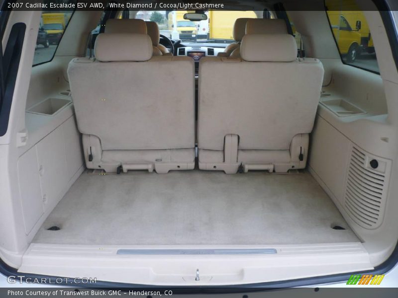 White Diamond / Cocoa/Light Cashmere 2007 Cadillac Escalade ESV AWD