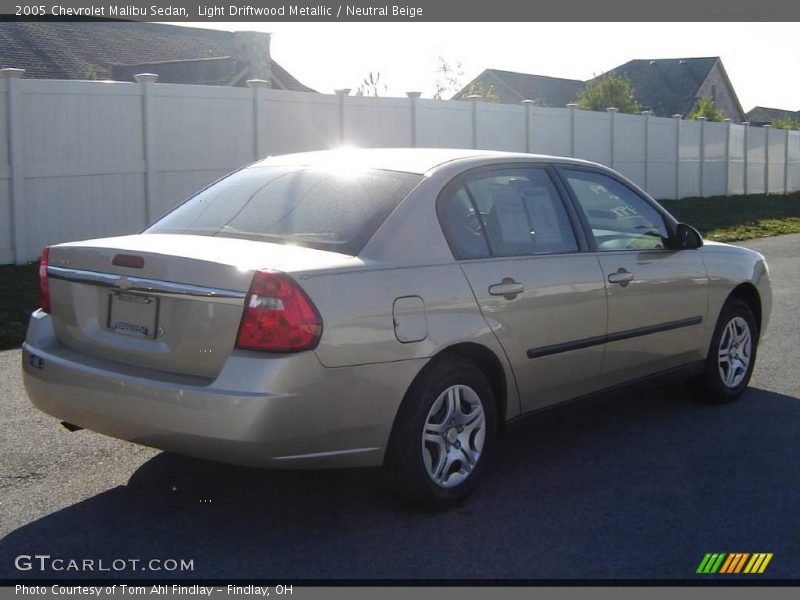 Light Driftwood Metallic / Neutral Beige 2005 Chevrolet Malibu Sedan