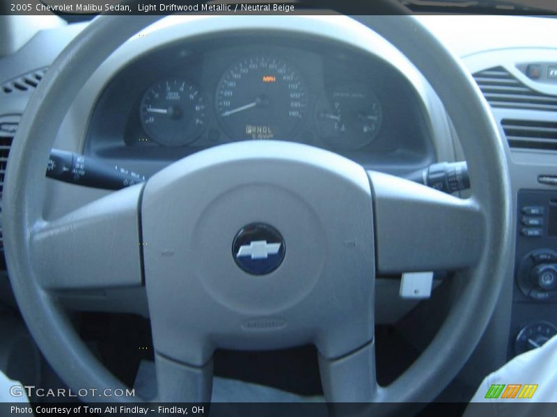 Light Driftwood Metallic / Neutral Beige 2005 Chevrolet Malibu Sedan