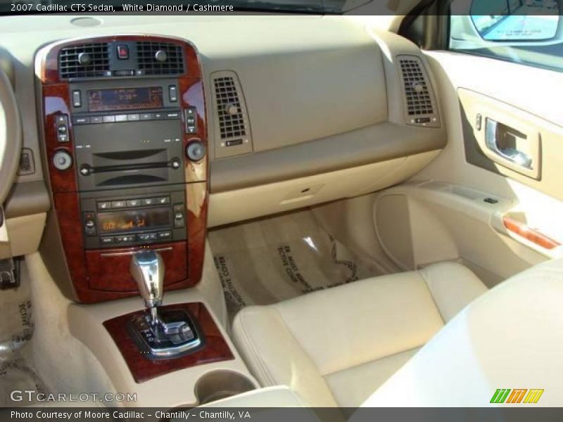 White Diamond / Cashmere 2007 Cadillac CTS Sedan