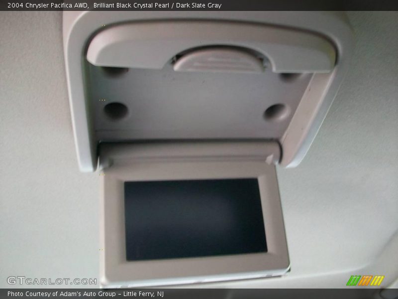 Brilliant Black Crystal Pearl / Dark Slate Gray 2004 Chrysler Pacifica AWD