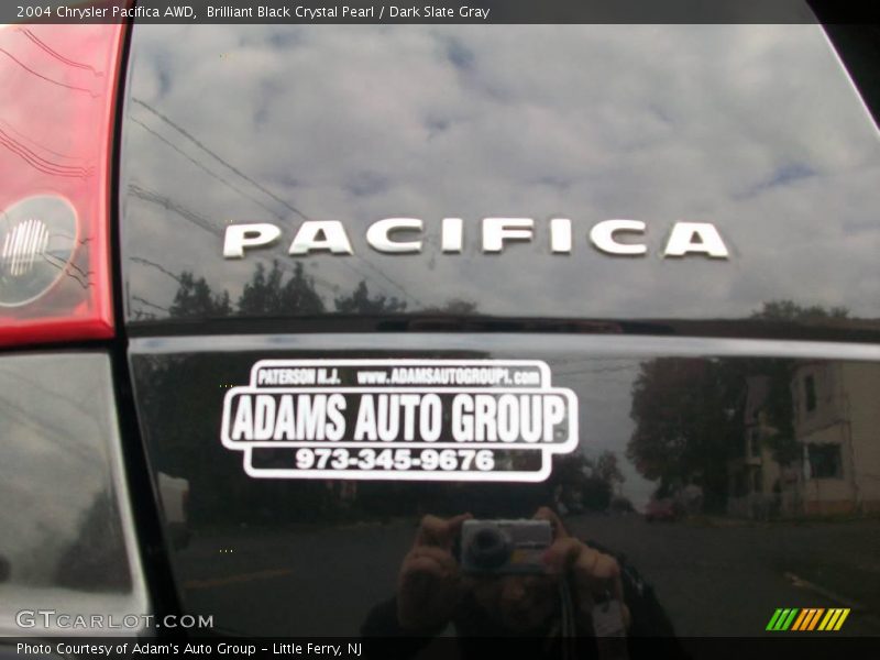 Brilliant Black Crystal Pearl / Dark Slate Gray 2004 Chrysler Pacifica AWD
