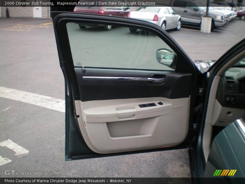 Magnesium Pearlcoat / Dark Slate Gray/Light Graystone 2006 Chrysler 300 Touring