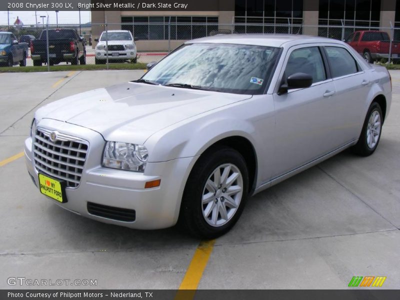 Bright Silver Metallic / Dark Slate Gray 2008 Chrysler 300 LX