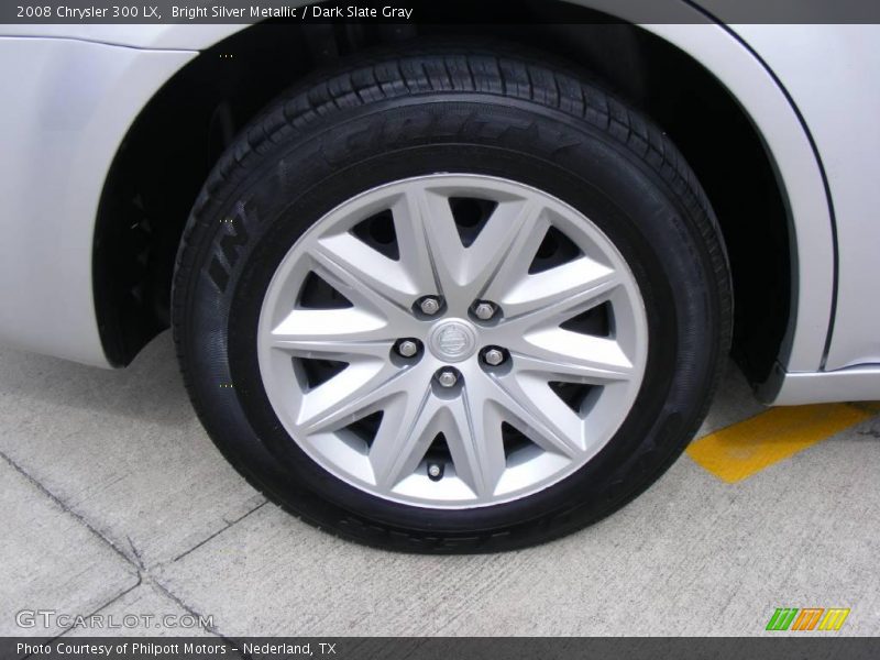 Bright Silver Metallic / Dark Slate Gray 2008 Chrysler 300 LX