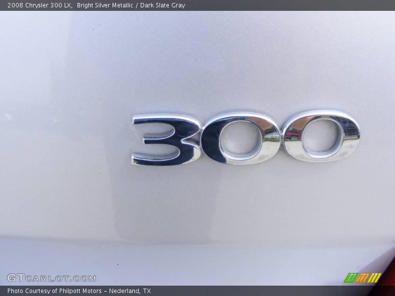 Bright Silver Metallic / Dark Slate Gray 2008 Chrysler 300 LX