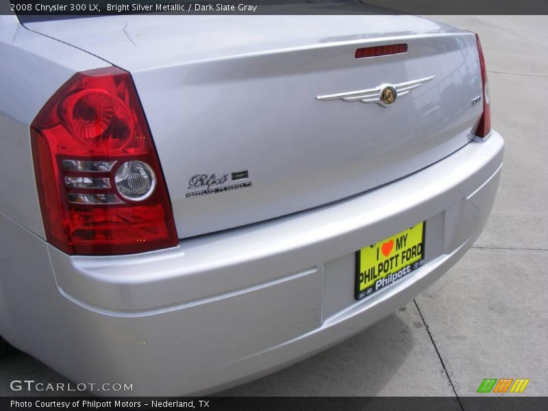 Bright Silver Metallic / Dark Slate Gray 2008 Chrysler 300 LX