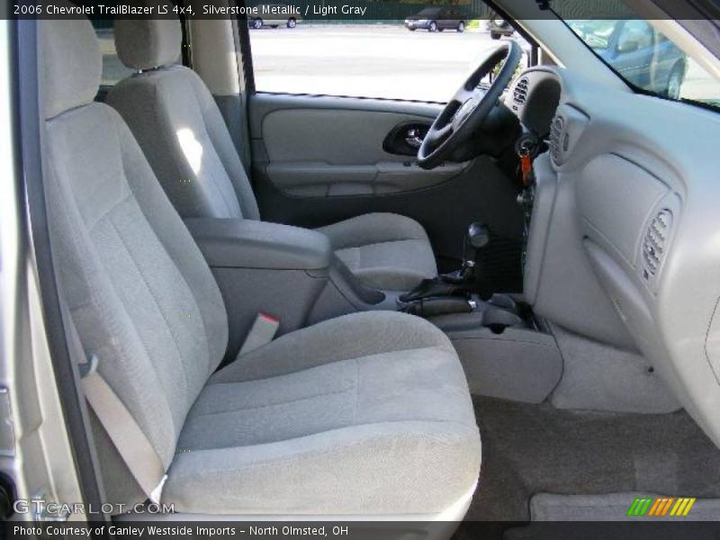 Silverstone Metallic / Light Gray 2006 Chevrolet TrailBlazer LS 4x4