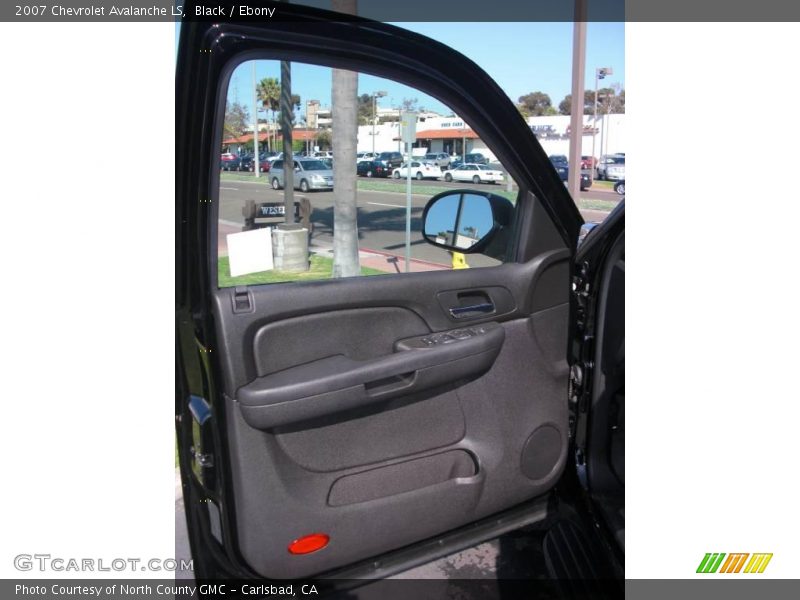 Black / Ebony 2007 Chevrolet Avalanche LS