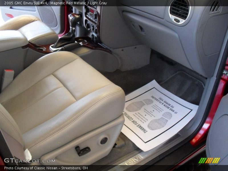 Magnetic Red Metallic / Light Gray 2005 GMC Envoy SLE 4x4