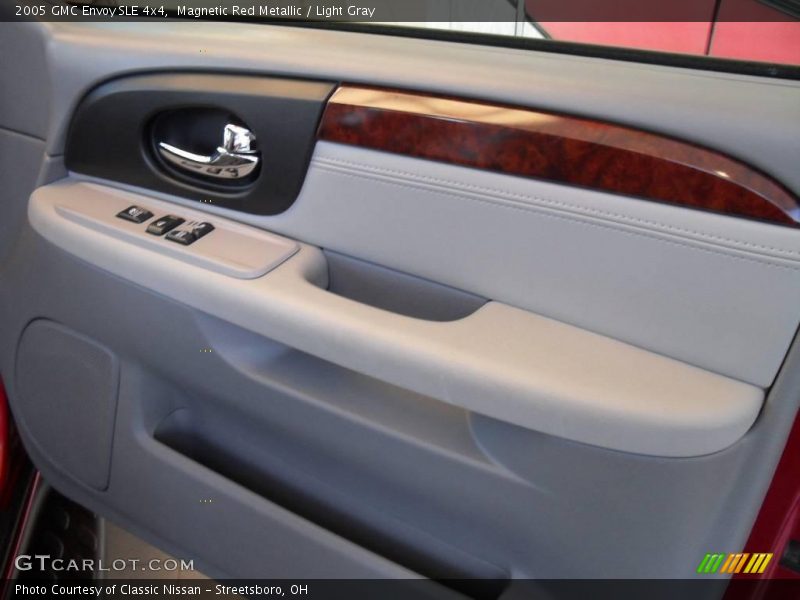 Magnetic Red Metallic / Light Gray 2005 GMC Envoy SLE 4x4