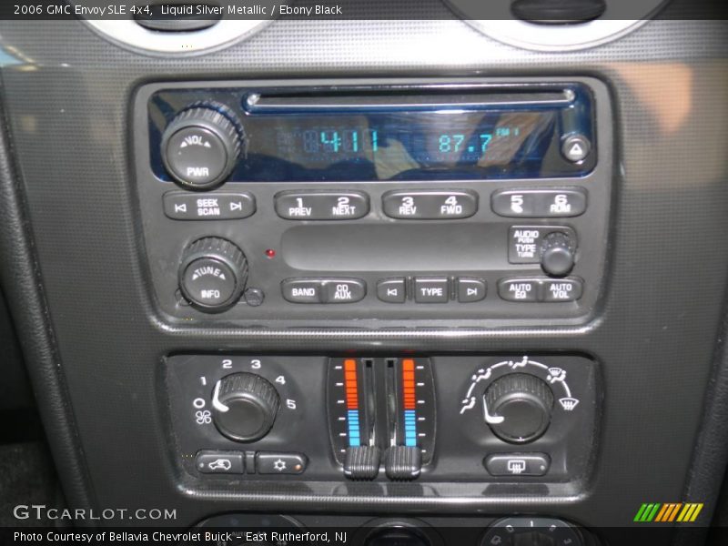 Liquid Silver Metallic / Ebony Black 2006 GMC Envoy SLE 4x4