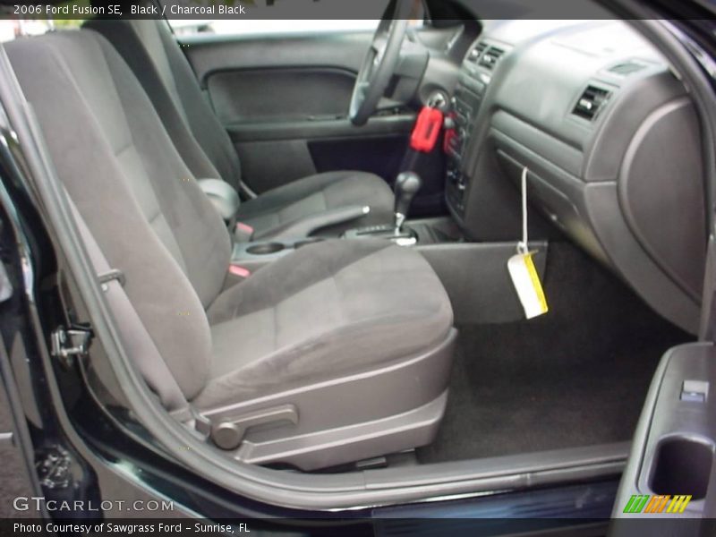 Black / Charcoal Black 2006 Ford Fusion SE