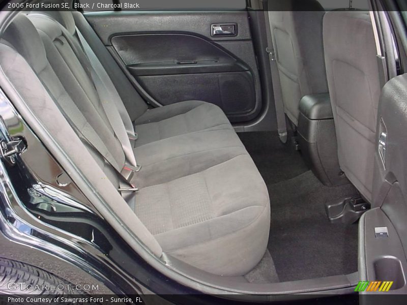 Black / Charcoal Black 2006 Ford Fusion SE