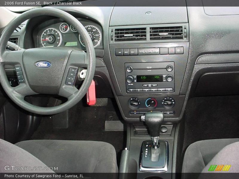 Black / Charcoal Black 2006 Ford Fusion SE