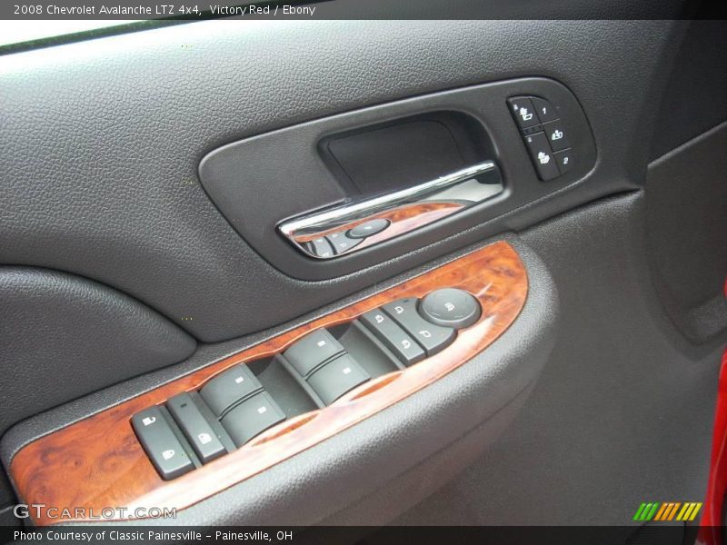 Victory Red / Ebony 2008 Chevrolet Avalanche LTZ 4x4