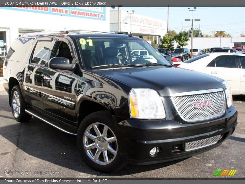 Onyx Black / Ebony Black 2007 GMC Yukon Denali AWD