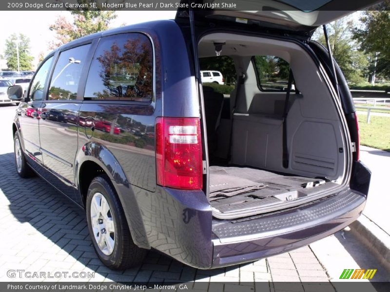 Modern Blue Pearl / Dark Slate Gray/Light Shale 2009 Dodge Grand Caravan SE