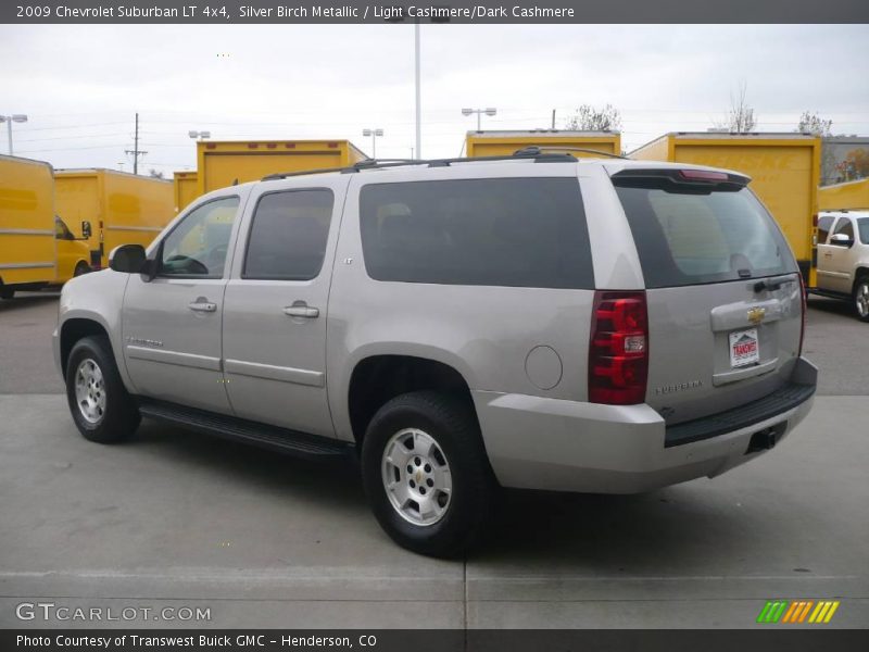 Silver Birch Metallic / Light Cashmere/Dark Cashmere 2009 Chevrolet Suburban LT 4x4