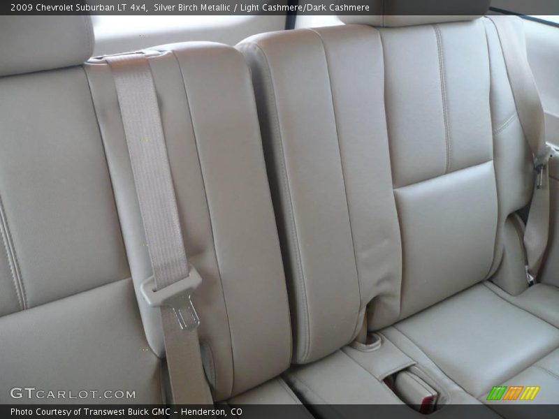 Silver Birch Metallic / Light Cashmere/Dark Cashmere 2009 Chevrolet Suburban LT 4x4