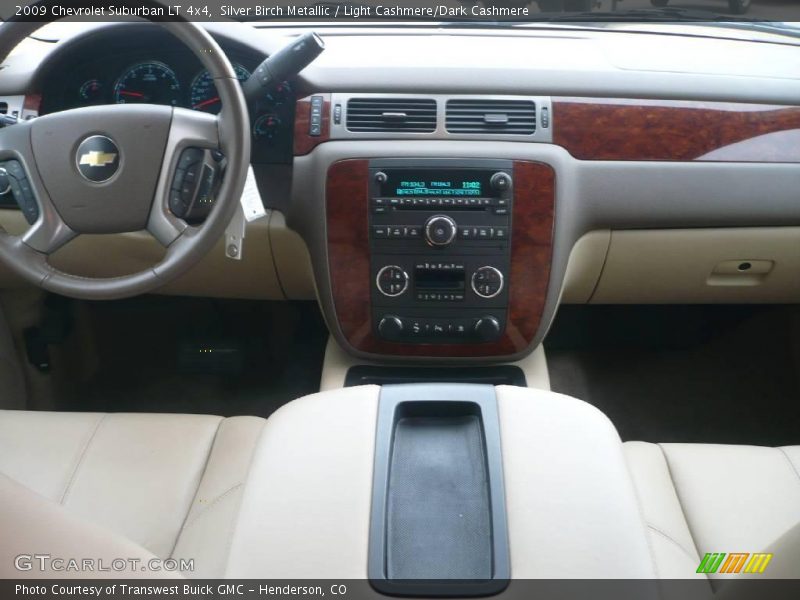 Silver Birch Metallic / Light Cashmere/Dark Cashmere 2009 Chevrolet Suburban LT 4x4
