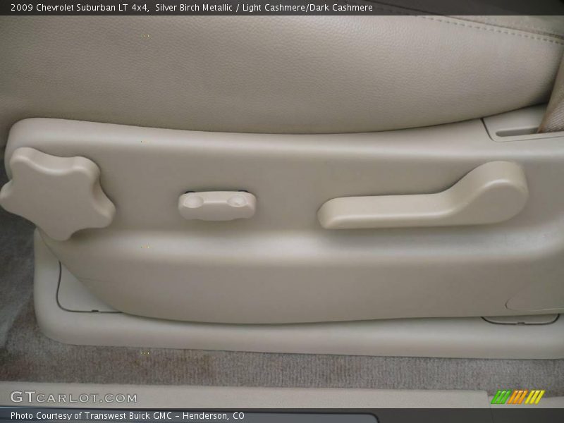 Silver Birch Metallic / Light Cashmere/Dark Cashmere 2009 Chevrolet Suburban LT 4x4