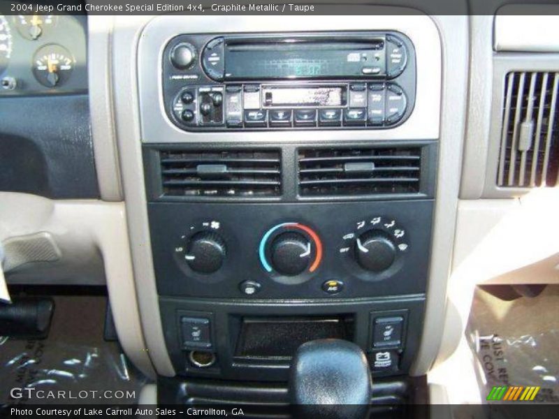 Graphite Metallic / Taupe 2004 Jeep Grand Cherokee Special Edition 4x4