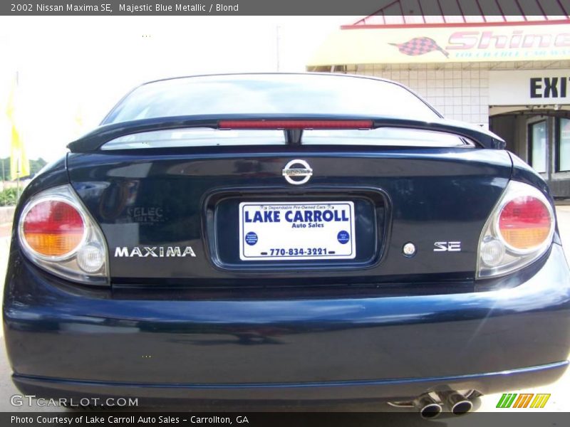 Majestic Blue Metallic / Blond 2002 Nissan Maxima SE