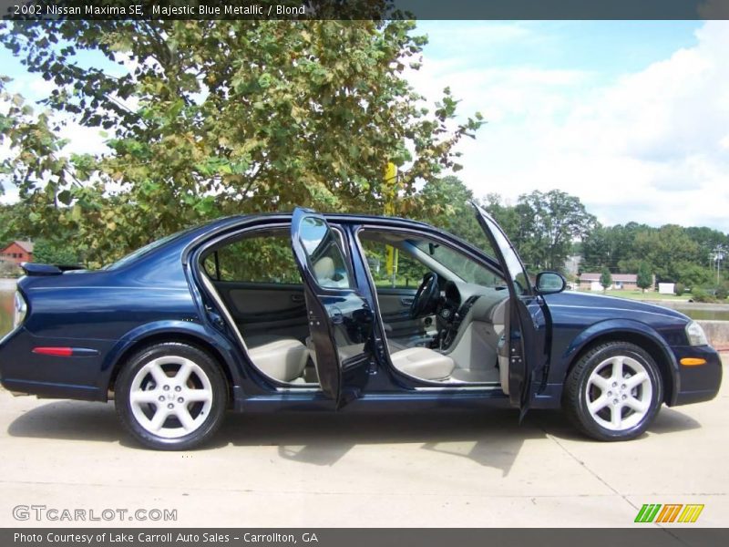 Majestic Blue Metallic / Blond 2002 Nissan Maxima SE