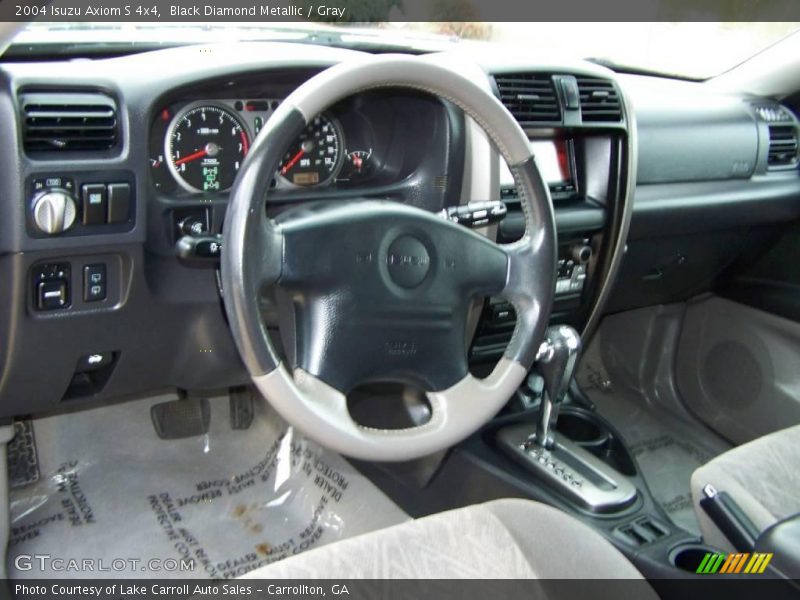Black Diamond Metallic / Gray 2004 Isuzu Axiom S 4x4