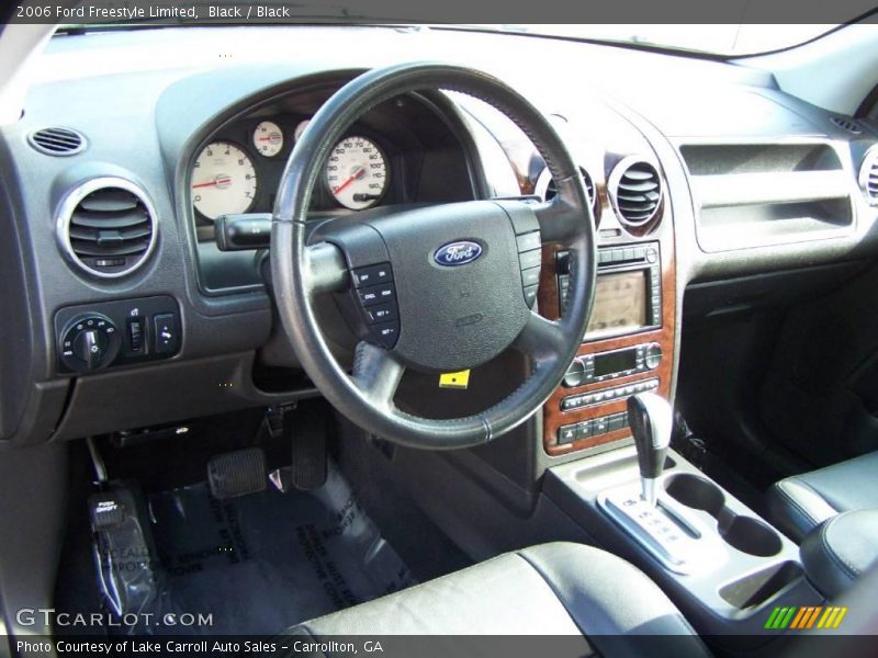 Black / Black 2006 Ford Freestyle Limited