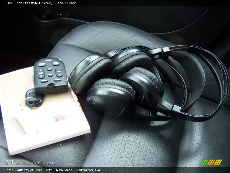 Black / Black 2006 Ford Freestyle Limited