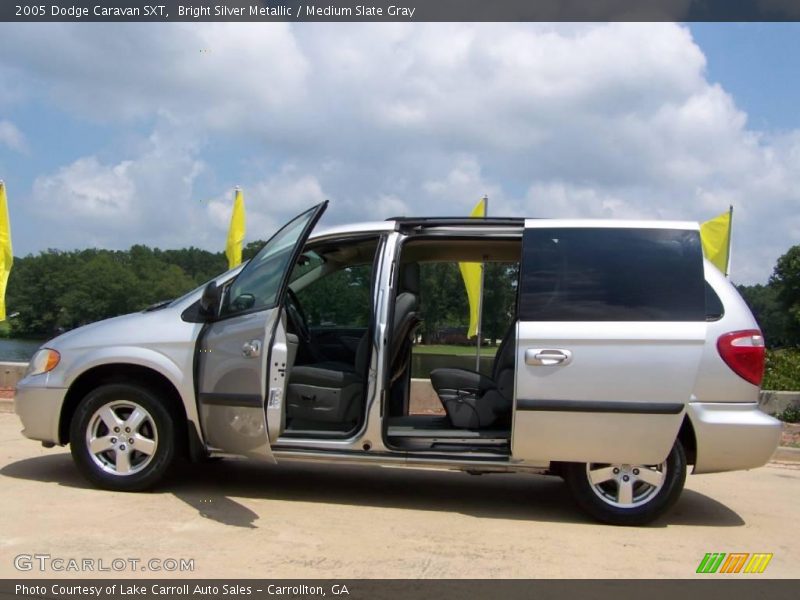 Bright Silver Metallic / Medium Slate Gray 2005 Dodge Caravan SXT