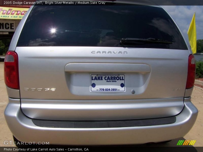 Bright Silver Metallic / Medium Slate Gray 2005 Dodge Caravan SXT