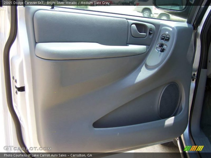 Bright Silver Metallic / Medium Slate Gray 2005 Dodge Caravan SXT