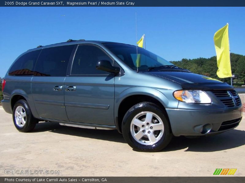 Magnesium Pearl / Medium Slate Gray 2005 Dodge Grand Caravan SXT