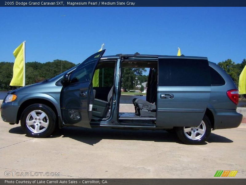 Magnesium Pearl / Medium Slate Gray 2005 Dodge Grand Caravan SXT