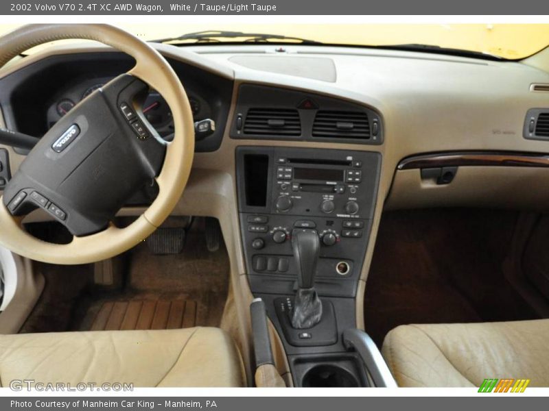 White / Taupe/Light Taupe 2002 Volvo V70 2.4T XC AWD Wagon