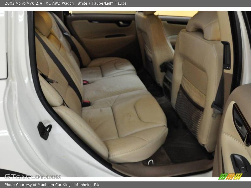 White / Taupe/Light Taupe 2002 Volvo V70 2.4T XC AWD Wagon