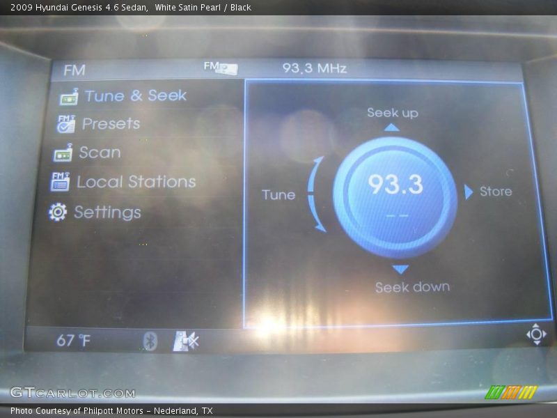 White Satin Pearl / Black 2009 Hyundai Genesis 4.6 Sedan