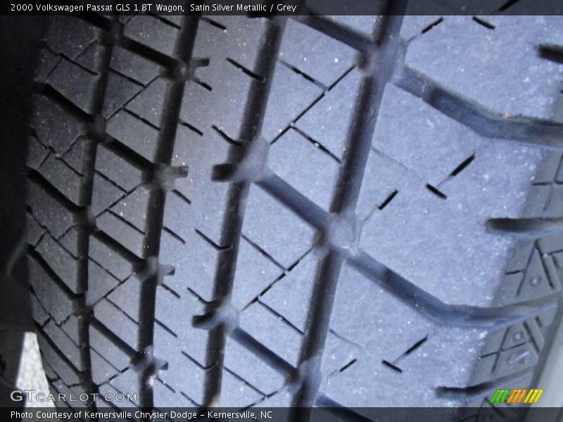 Satin Silver Metallic / Grey 2000 Volkswagen Passat GLS 1.8T Wagon