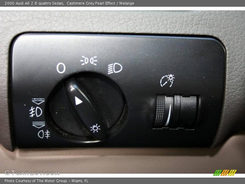 Cashmere Grey Pearl Effect / Melange 2000 Audi A6 2.8 quattro Sedan