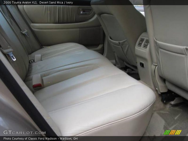 Desert Sand Mica / Ivory 2000 Toyota Avalon XLS