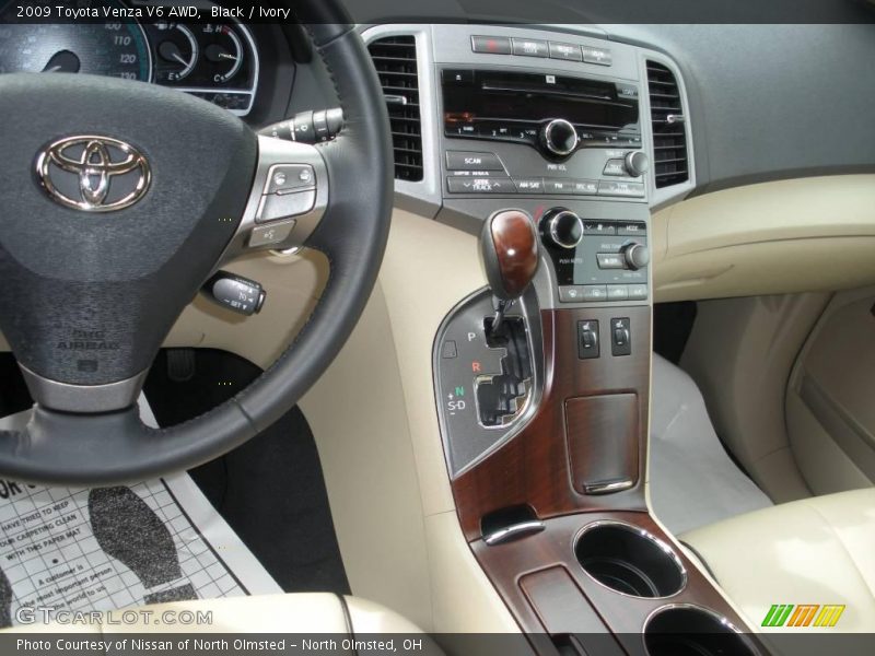 Black / Ivory 2009 Toyota Venza V6 AWD