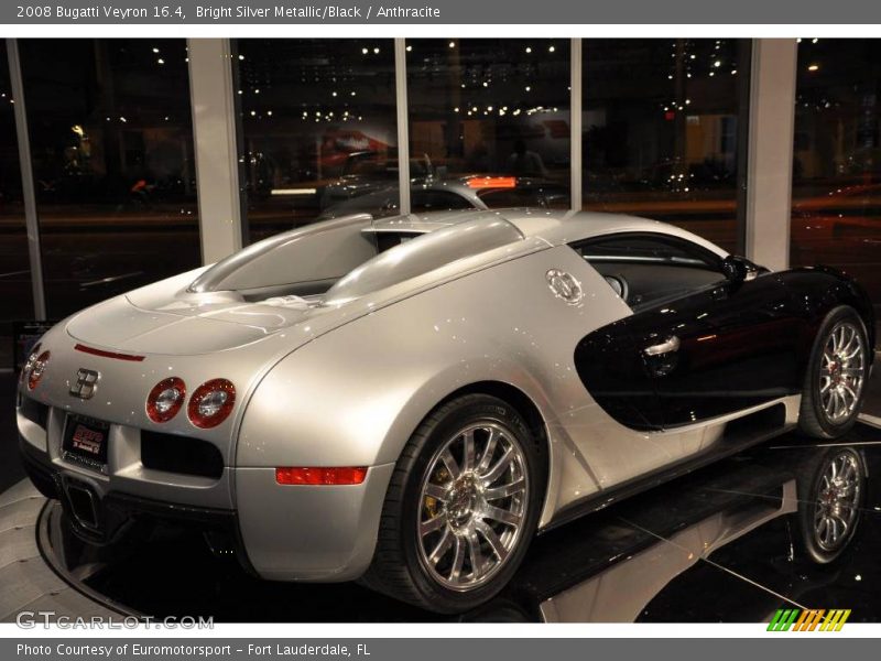 Bright Silver Metallic/Black / Anthracite 2008 Bugatti Veyron 16.4