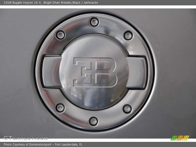  2008 Veyron 16.4 Logo