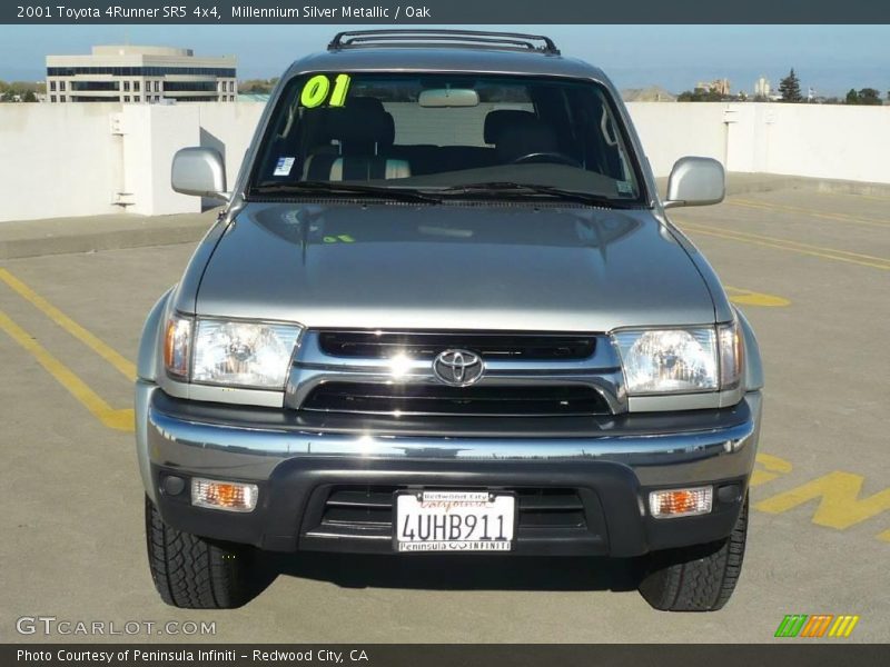 Millennium Silver Metallic / Oak 2001 Toyota 4Runner SR5 4x4