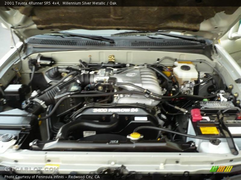 Millennium Silver Metallic / Oak 2001 Toyota 4Runner SR5 4x4